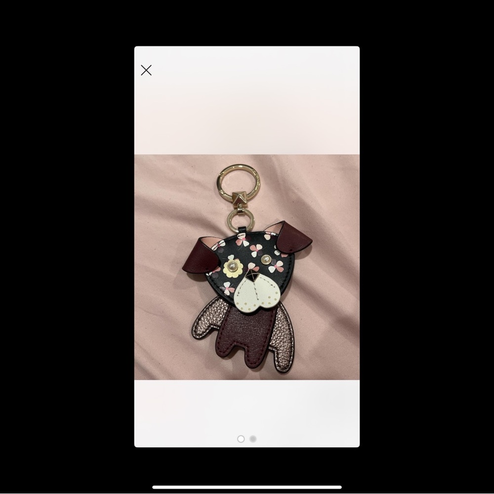 Kate Spade Floral Dog Keychain in Black and Cream WNOT